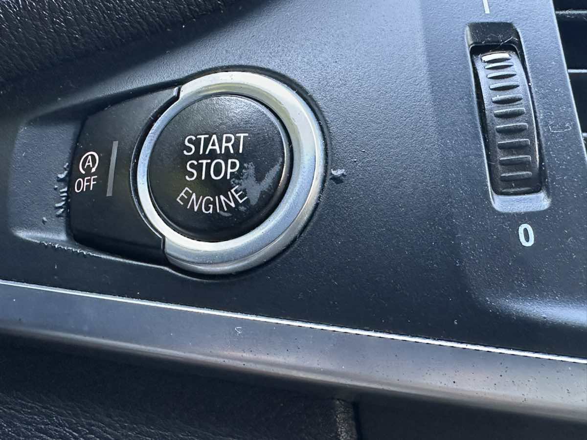 Used 2013 BMW X3 xDrive28i AWD/4WD image 31