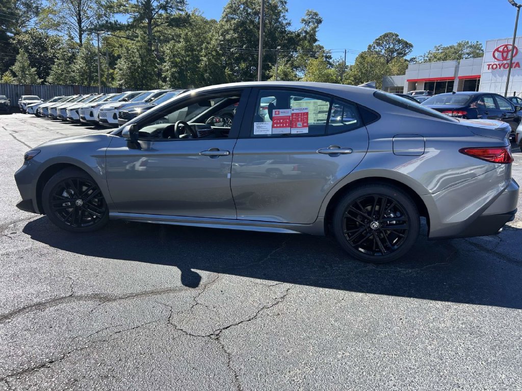 New 2026 Toyota Camry SE w/ Convenience Package FWD image 6
