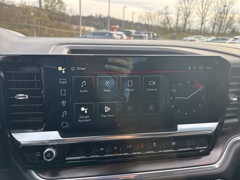 Used 2024 GMC Sierra 1500 SLT image 21