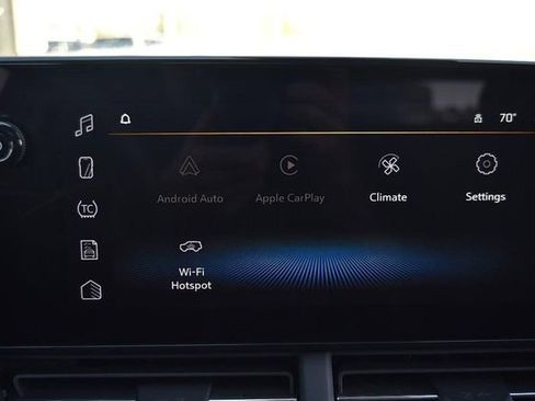 Used 2024 Chevrolet Trax LT image 12