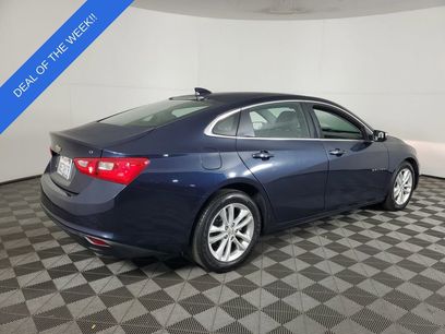 Used 2017 Chevrolet Malibu LT