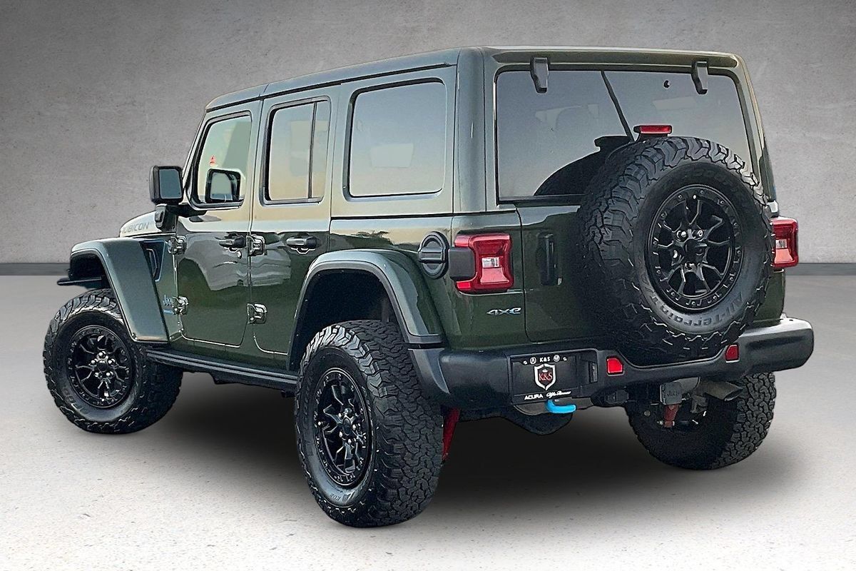 Used 2023 Jeep Wrangler Unlimited Rubicon 4xe AWD/4WD image 34