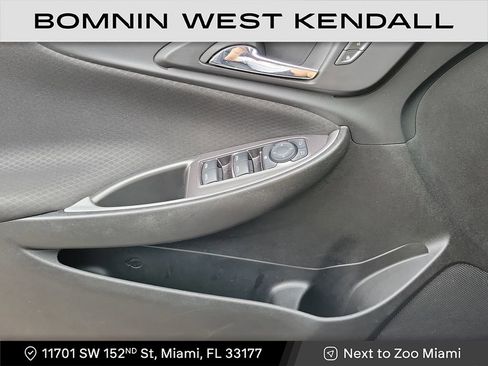 Used 2023 Chevrolet Malibu RS image 28