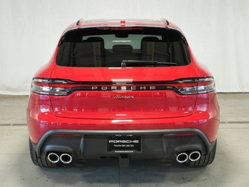 New 2026 Porsche Macan image 12