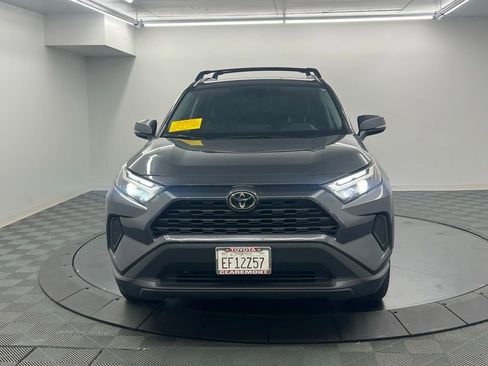 Used 2025 Toyota RAV4 XLE image 5