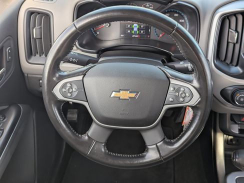 Used 2019 Chevrolet Colorado LT image 19