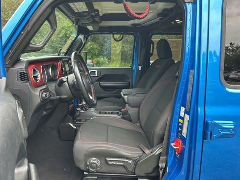 Used 2021 Jeep Gladiator Rubicon image 9