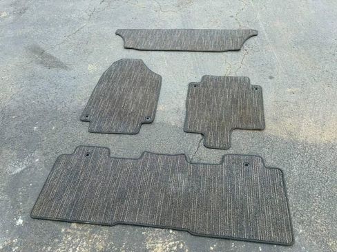 Used 2023 Honda Odyssey Elite image 32