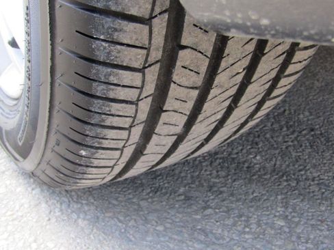 Used 2008 Saab 9-3 2.0T w/ Moonroof Package image 33