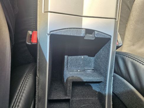 Used 2011 Cadillac CTS AWD Sedan image 39