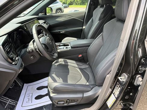 Used 2023 Lexus RX 350 F Sport w/ Cold Area Package AWD/4WD image 9