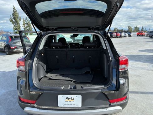 Used 2025 Chevrolet TrailBlazer LT image 29