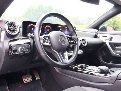 Used 2023 Mercedes-Benz CLA 250 4MATIC w/ AMG Line image 11