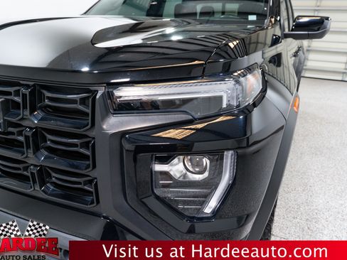 Used 2023 GMC Canyon Elevation w/ Convenience Package image 8