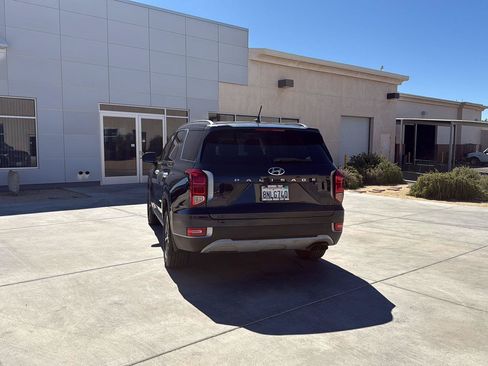 Used 2020 Hyundai Palisade SEL FWD image 6