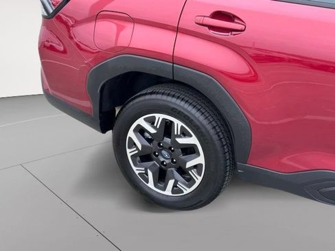 Certified 2026 Subaru Forester AWD/4WD image 29