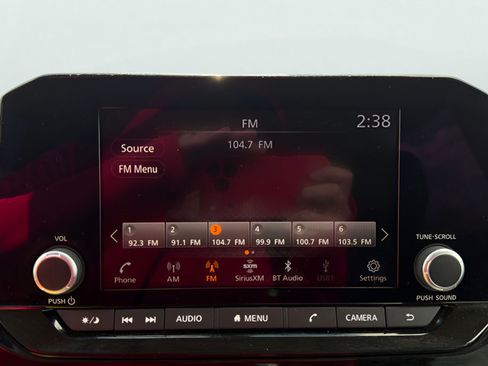 Certified 2023 Nissan Pathfinder SV FWD image 7