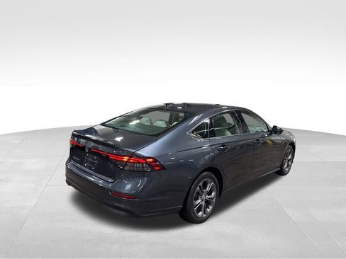 Certified 2023 Honda Accord EX image 5
