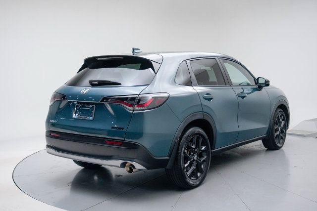 Certified 2025 Honda HR-V Sport image 26