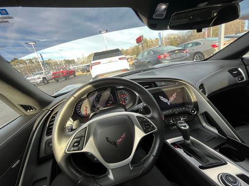 Used 2016 Chevrolet Corvette Stingray Convertible image 10