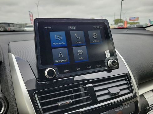 New 2025 Mitsubishi Eclipse Cross SE image 13