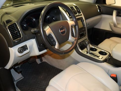 Used 2008 GMC Acadia SLT AWD/4WD image 13