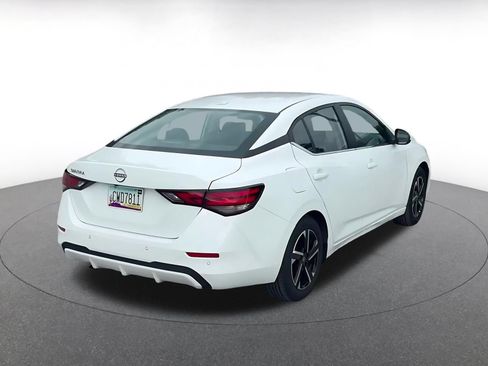 Used 2025 Nissan Sentra SV FWD image 13