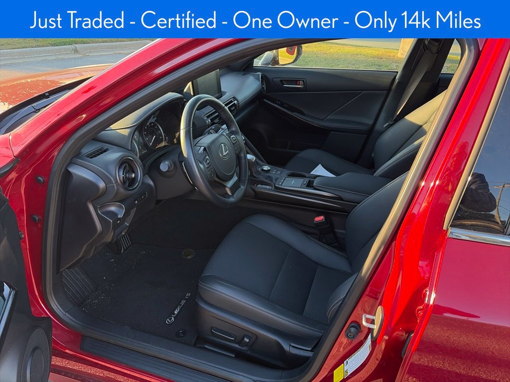 Used 2023 Lexus IS 300 w/ Comfort Package RWD image 8
