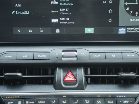 Used 2025 Kia K4 FWD image 19