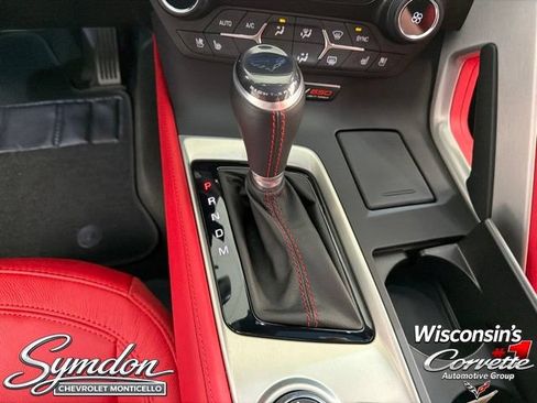 Used 2016 Chevrolet Corvette Z06 w/ 3LZ Preferred Equipment Group RWD image 12