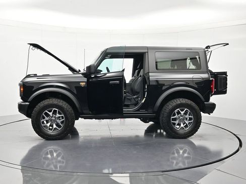 Certified 2025 Ford Bronco Badlands AWD/4WD image 43