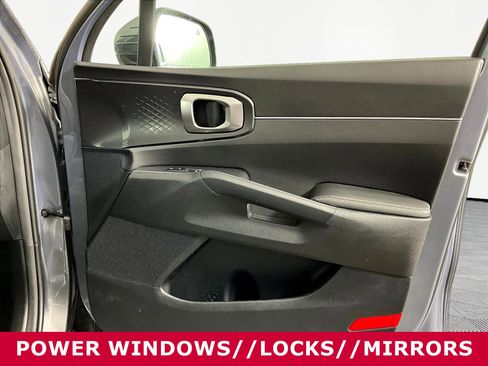Certified 2023 Kia Sorento LX FWD image 25