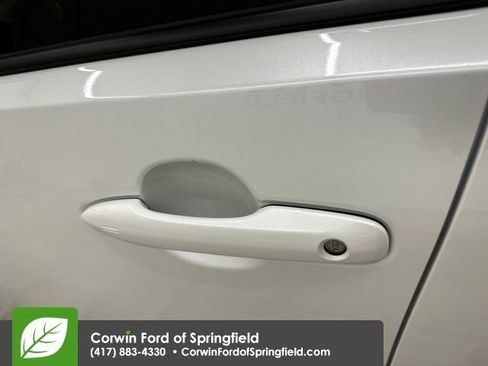 Used 2024 Toyota Prius XLE image 35