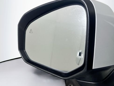 Used 2026 Hyundai Santa Fe SEL FWD image 16