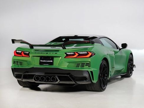 Used 2026 Chevrolet Corvette Z06 RWD image 9
