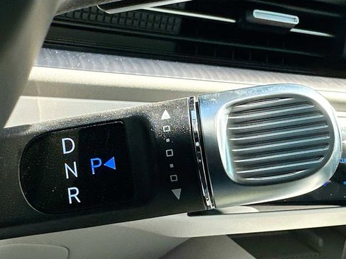 Used 2023 Hyundai Ioniq 6 SEL RWD image 17