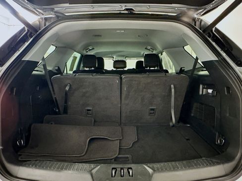 Used 2023 Ford Explorer XLT w/ Equipment Group 202A image 31