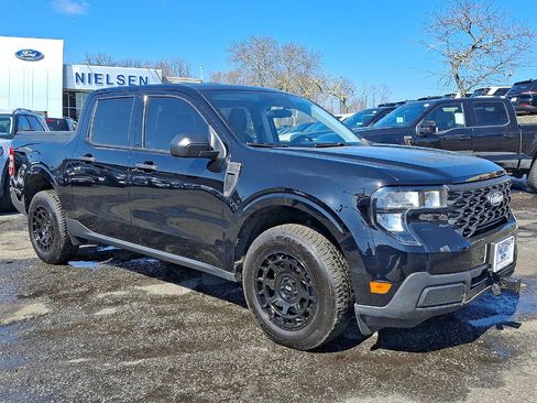 Used 2025 Ford Maverick XL w/ Equipment Group 102A image 24