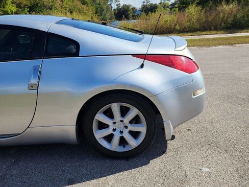 Used 2003 Nissan 350Z Enthusiast image 12