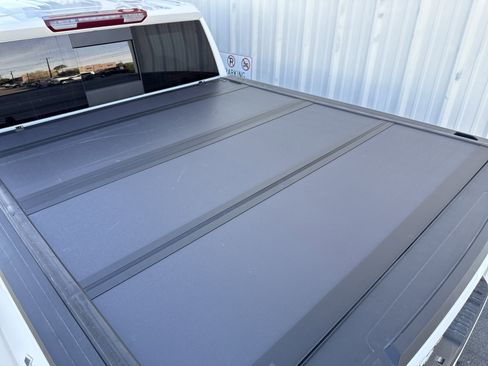 Used 2025 GMC Sierra 1500 Elevation w/ Elevation Premium Package image 9