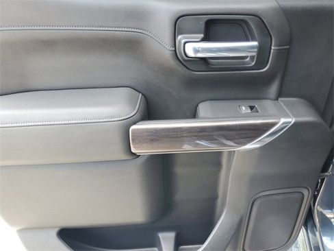 Used 2020 Chevrolet Silverado 1500 LTZ w/ LTZ Premium Package image 12