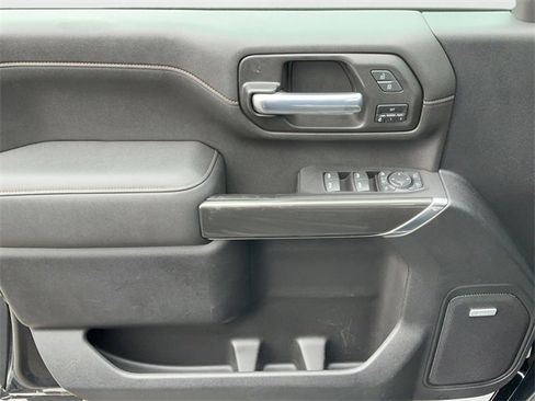Used 2021 GMC Sierra 2500 AT4 w/ AT4 Premium Plus Package image 13