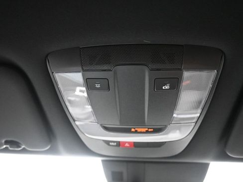 Certified 2025 Kia Sportage X-Line AWD/4WD image 17