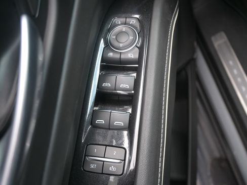 Used 2023 Cadillac Escalade V w/ Heavy-Duty Trailer Package AWD/4WD image 15