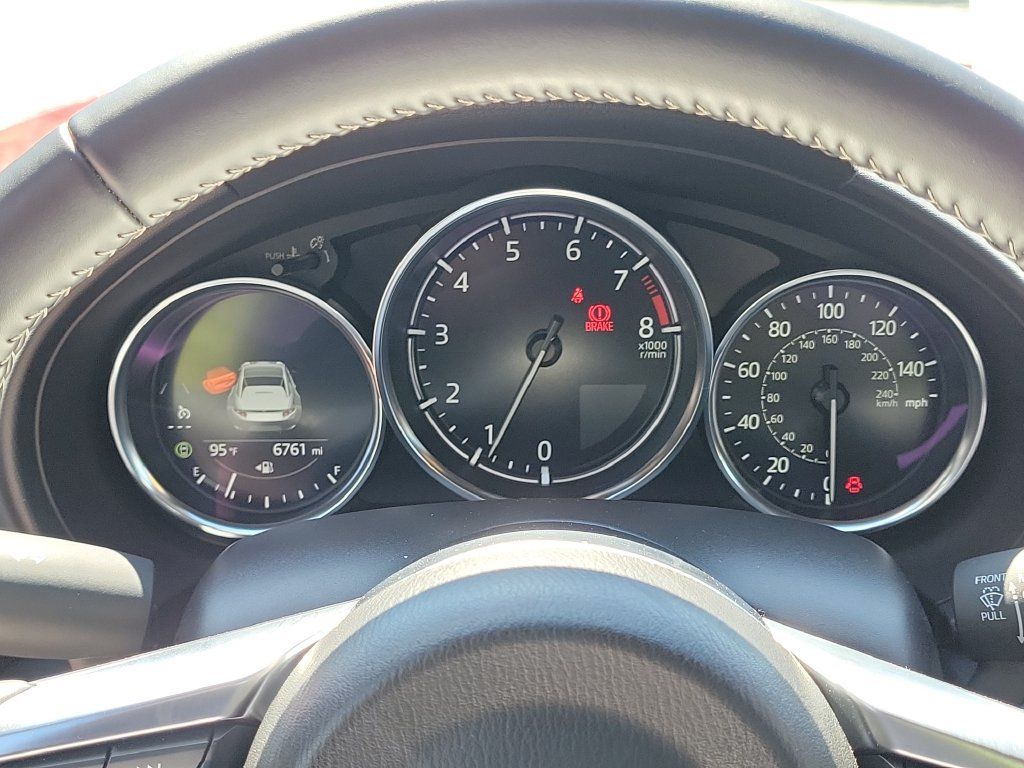 Used 2025 MAZDA MX-5 Miata RF Club RWD image 21