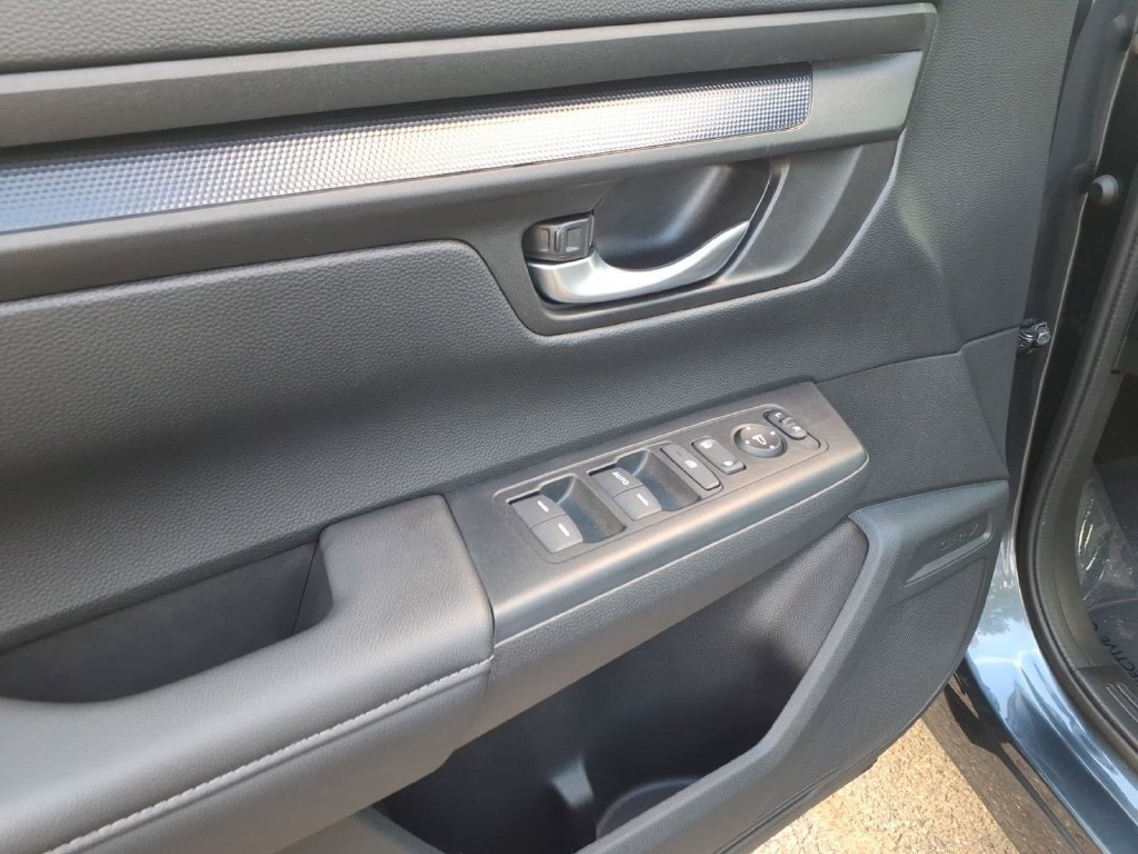Certified 2024 Honda CR-V LX image 16