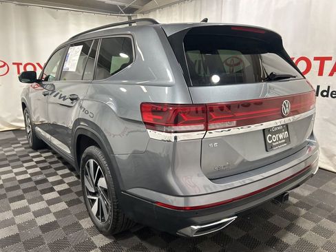 Used 2025 Volkswagen Atlas SE AWD/4WD image 5