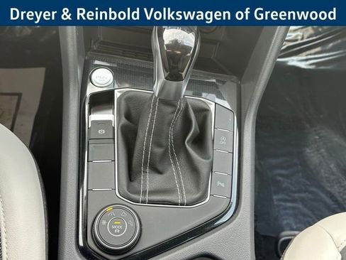 New 2026 Volkswagen Taos SE image 22