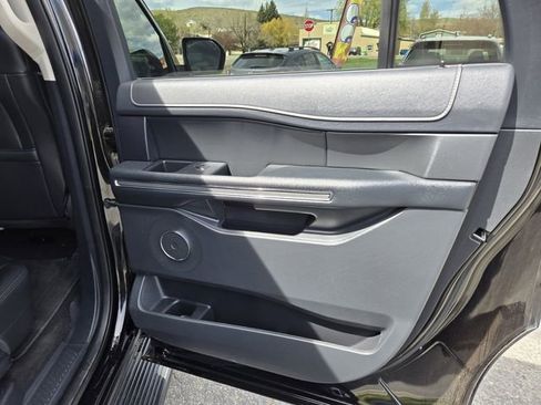 Used 2024 Ford Expedition Max XLT AWD/4WD image 26