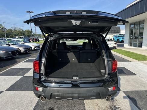 Used 2024 Honda Passport EX-L image 5